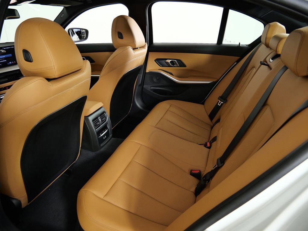 Thumbnail: 2026 BMW 3 Series - 33