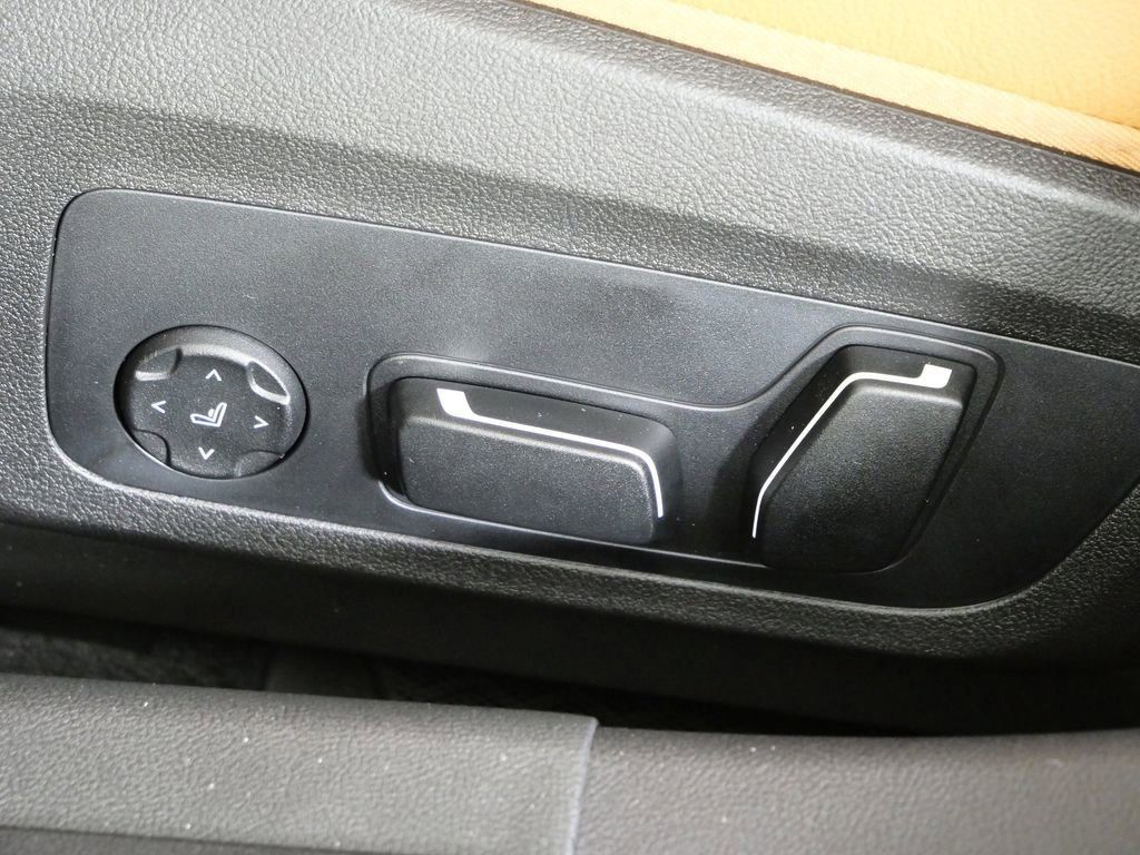 Thumbnail: 2026 BMW 3 Series - 40