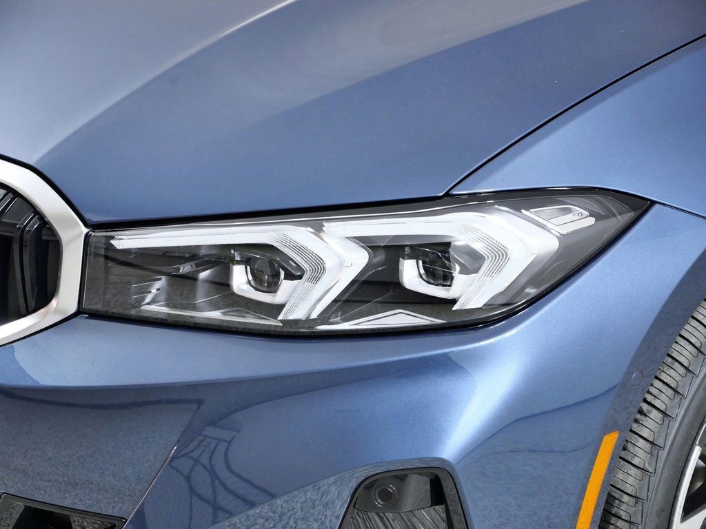 Thumbnail: 2026 BMW 3 Series - 17