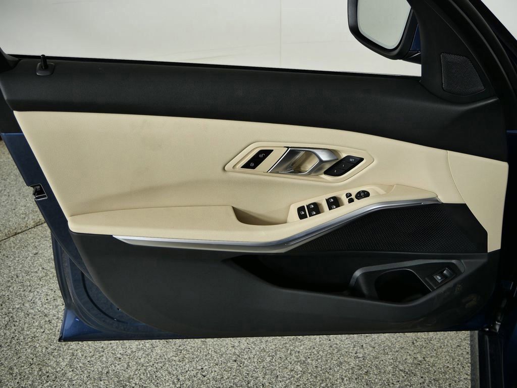 Thumbnail: 2026 BMW 3 Series - 35