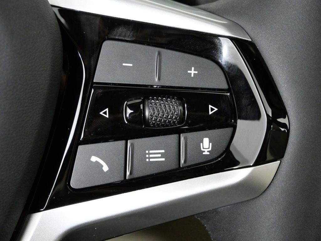 Thumbnail: 2026 BMW 3 Series - 43