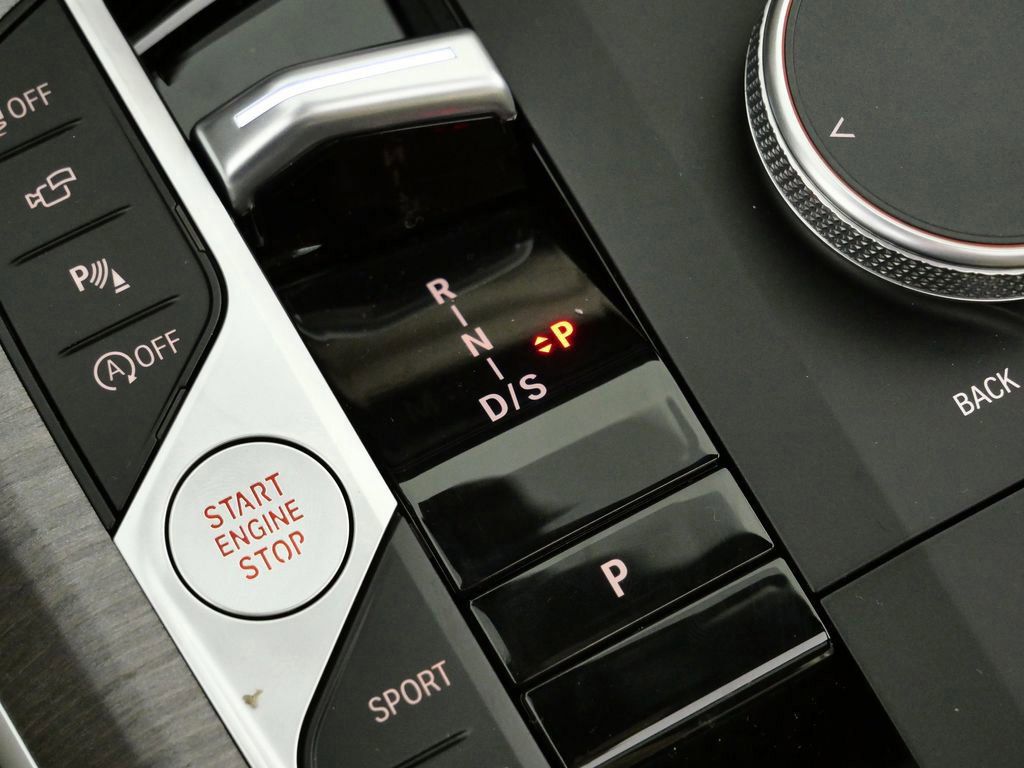 Thumbnail: 2026 BMW 3 Series - 48