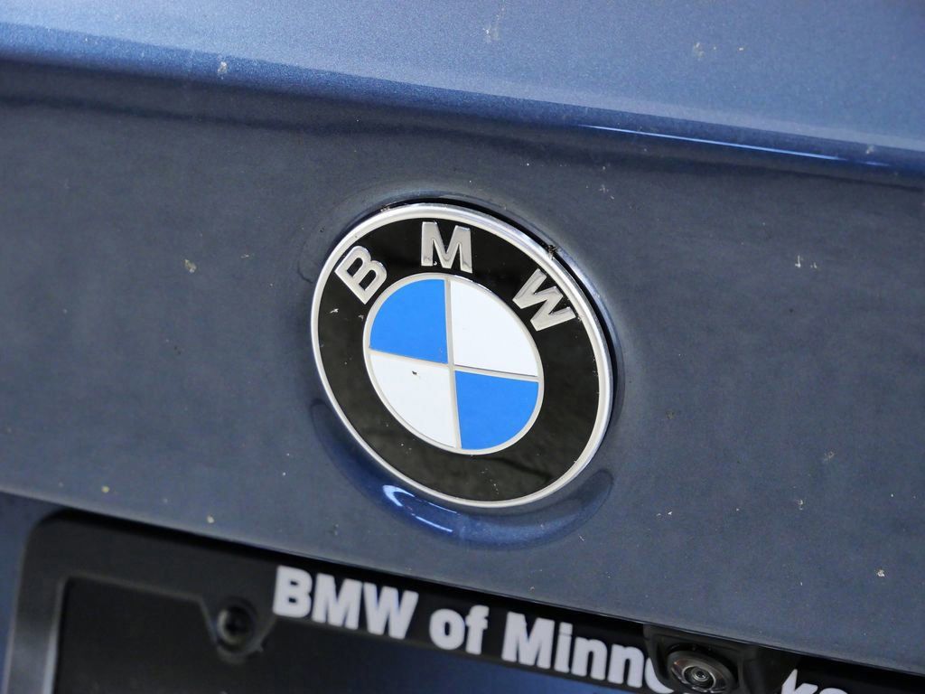 Thumbnail: 2026 BMW 3 Series - 7