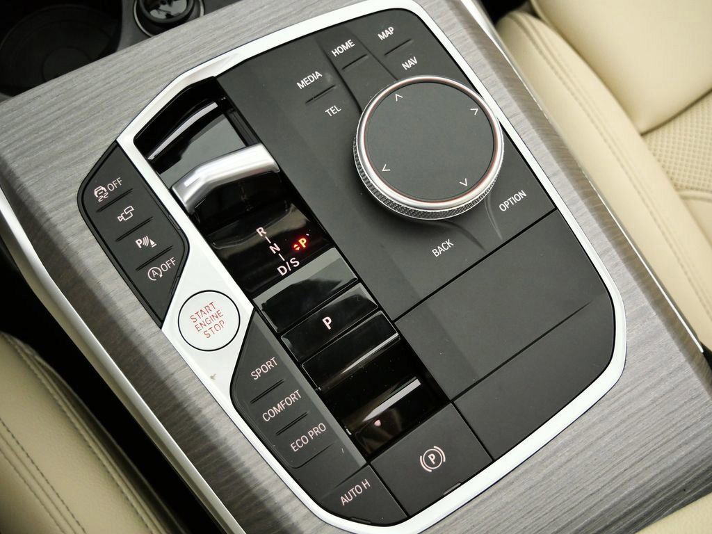 Thumbnail: 2026 BMW 3 Series - 13