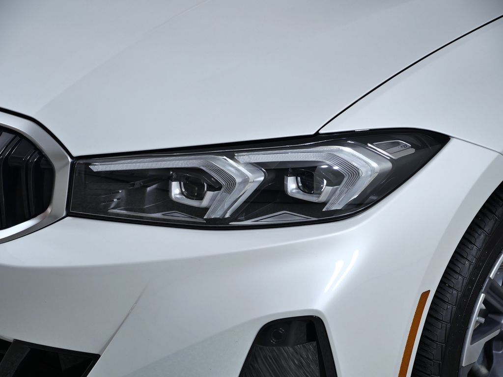 Thumbnail: 2025 BMW 3 Series - 17