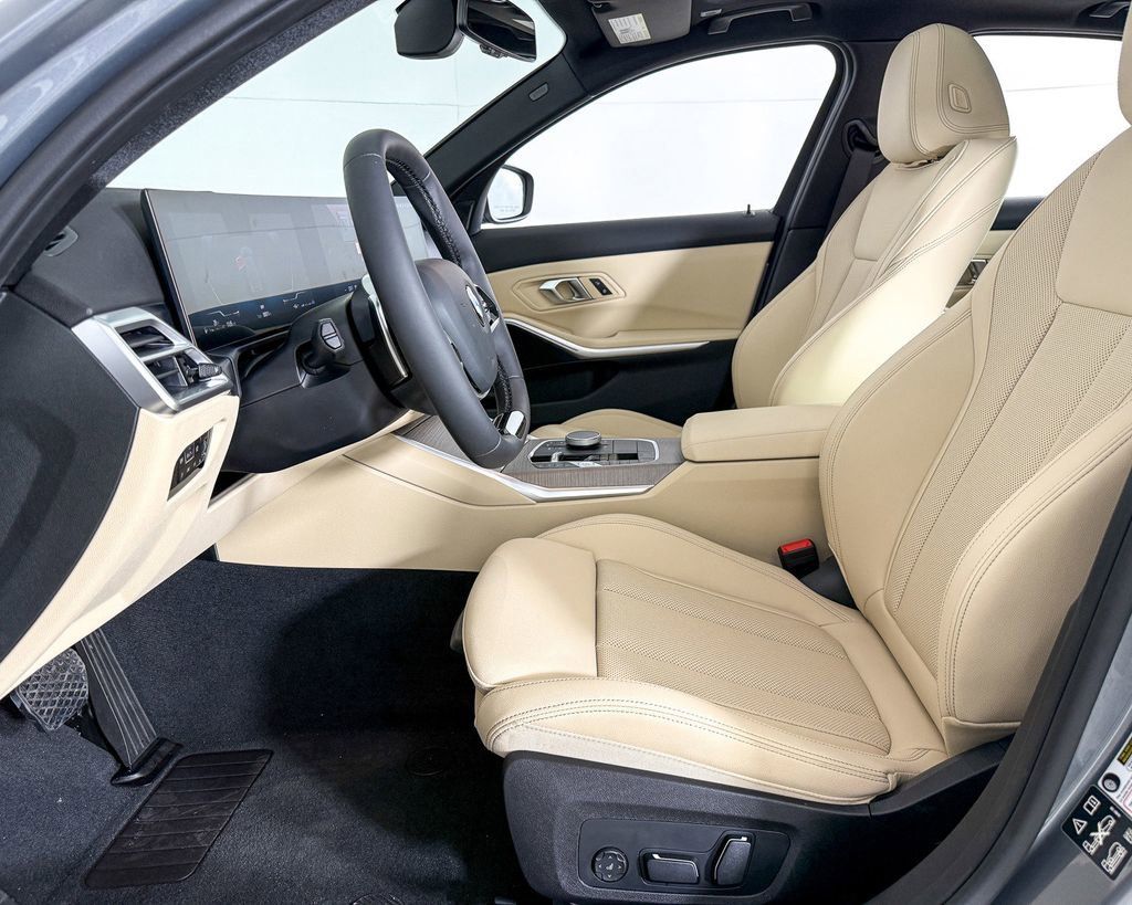 Thumbnail: 2025 BMW 3 Series - 35