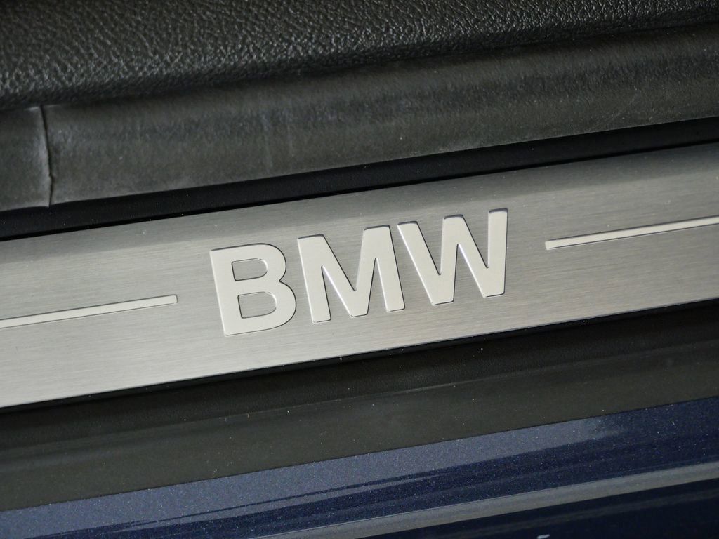 Thumbnail: 2026 BMW 3 Series - 30
