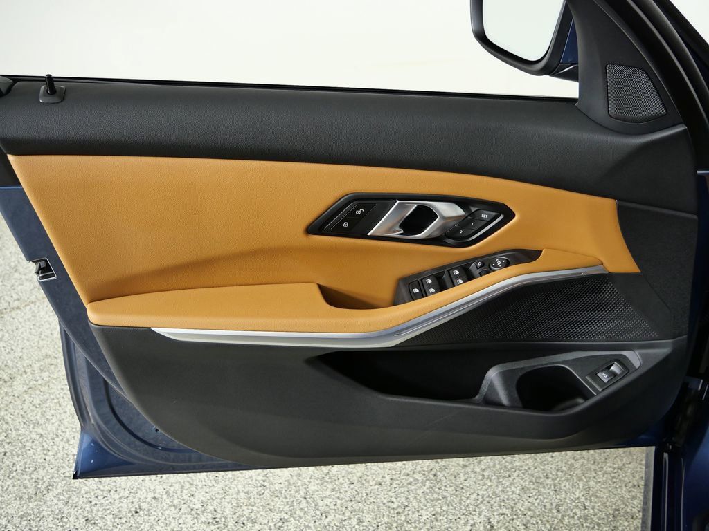 Thumbnail: 2026 BMW 3 Series - 37