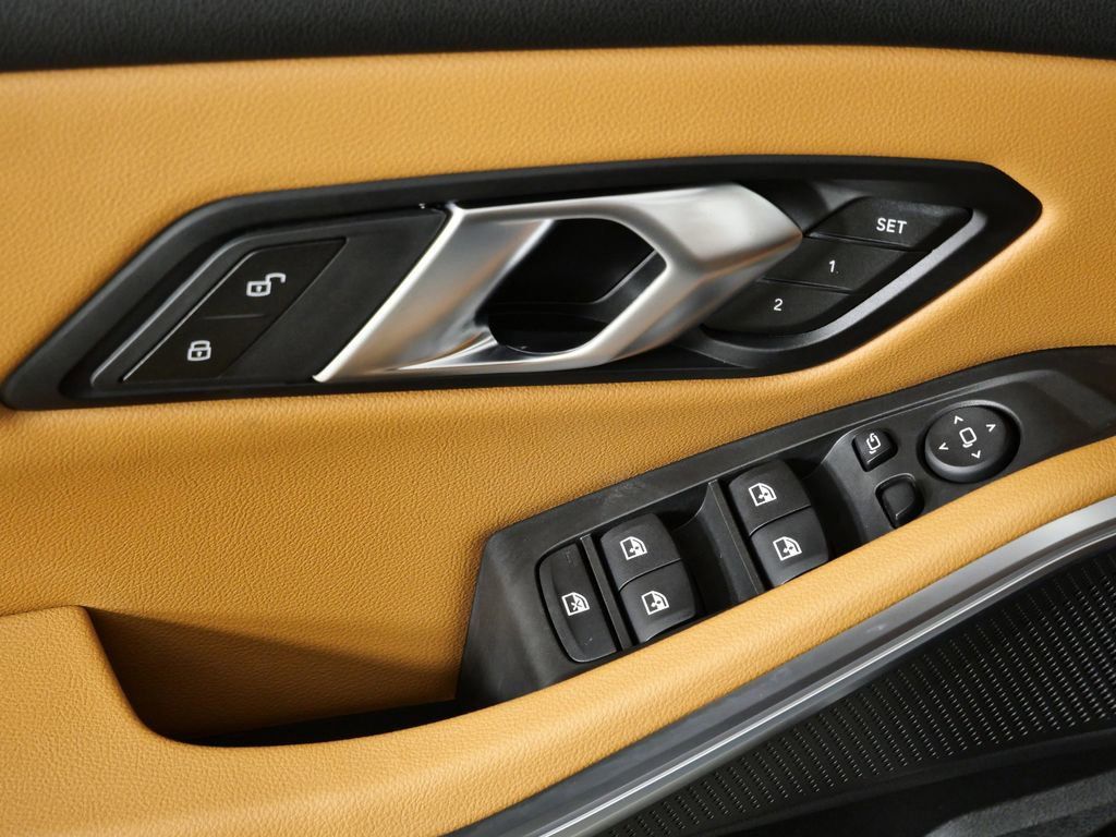 Thumbnail: 2026 BMW 3 Series - 40