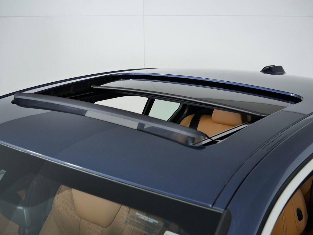 Thumbnail: 2026 BMW 3 Series - 27
