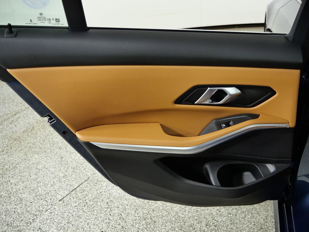 Thumbnail: 2026 BMW 3 Series - 34