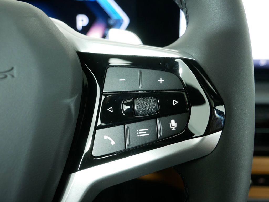 Thumbnail: 2025 BMW 3 Series - 40