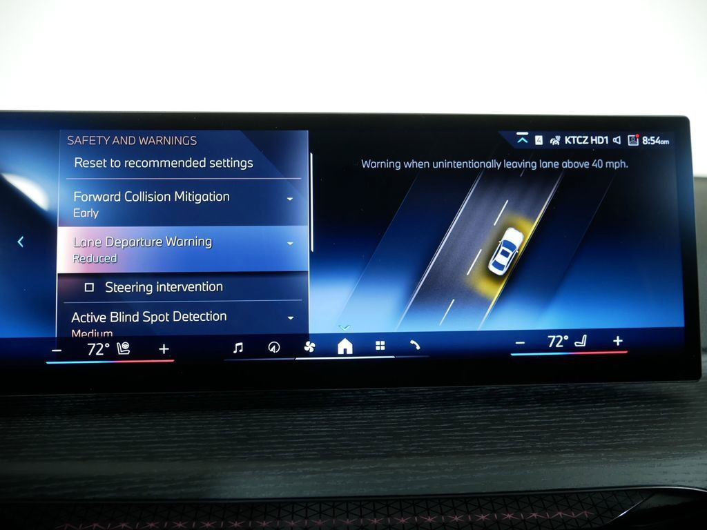 Thumbnail: 2025 BMW 3 Series - 44