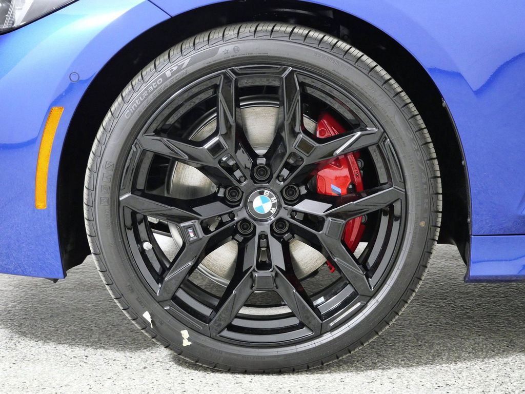 Thumbnail: 2026 BMW 3 Series - 7