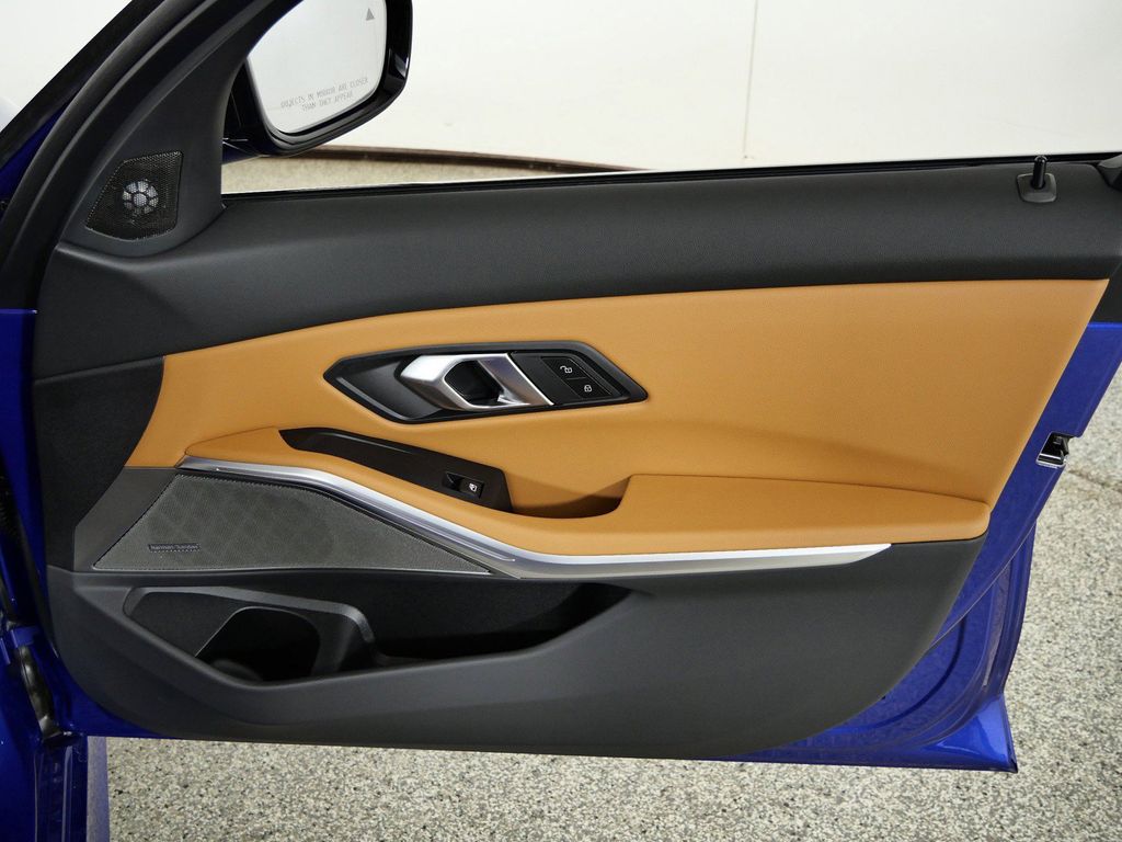 Thumbnail: 2026 BMW 3 Series - 29