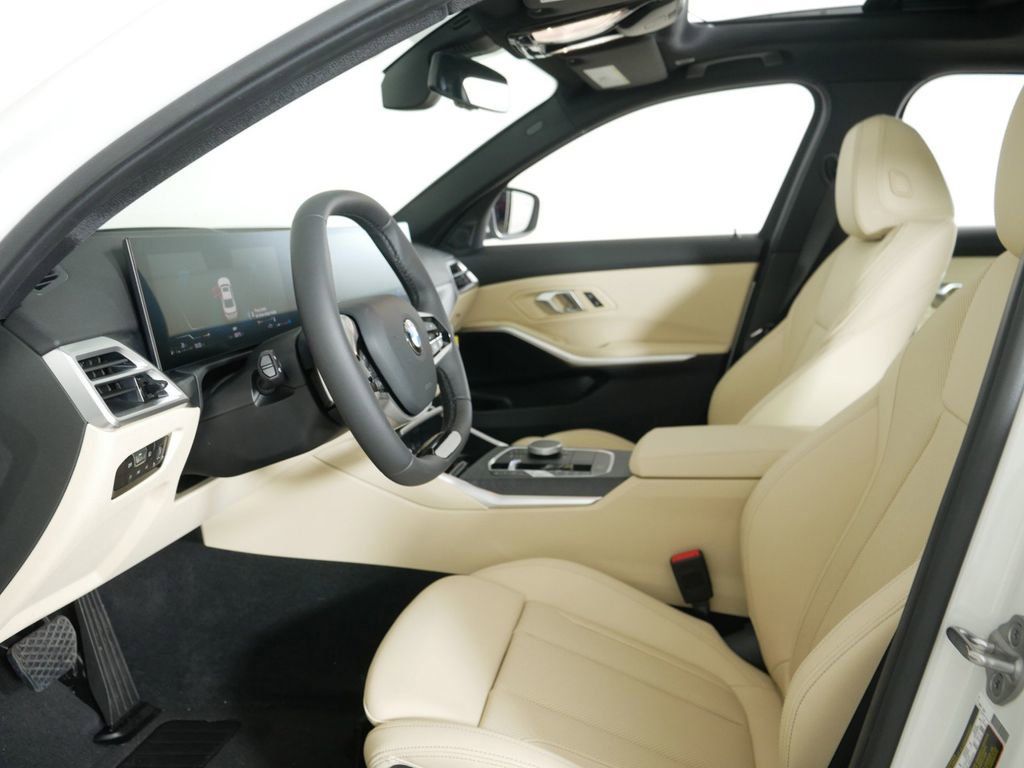 Thumbnail: 2025 BMW 3 Series - 35