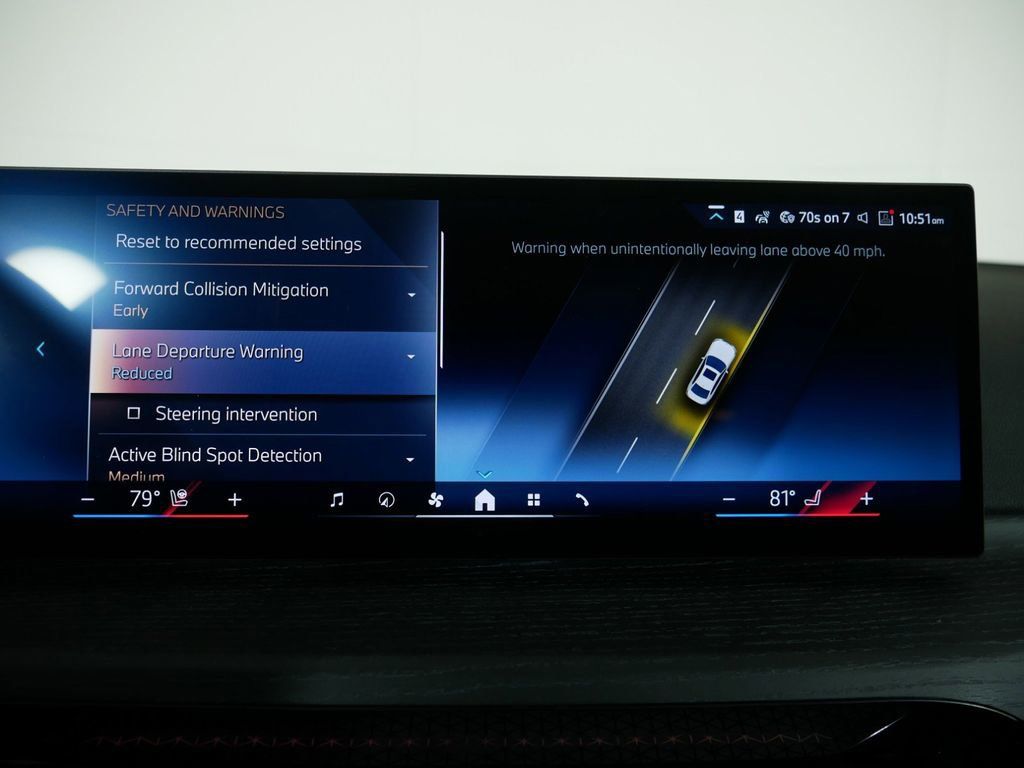 Thumbnail: 2025 BMW 3 Series - 46