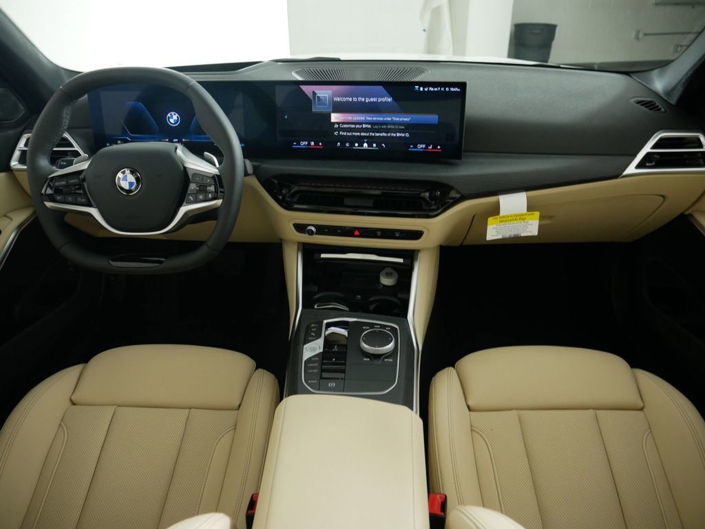 Thumbnail: 2025 BMW 3 Series - 2