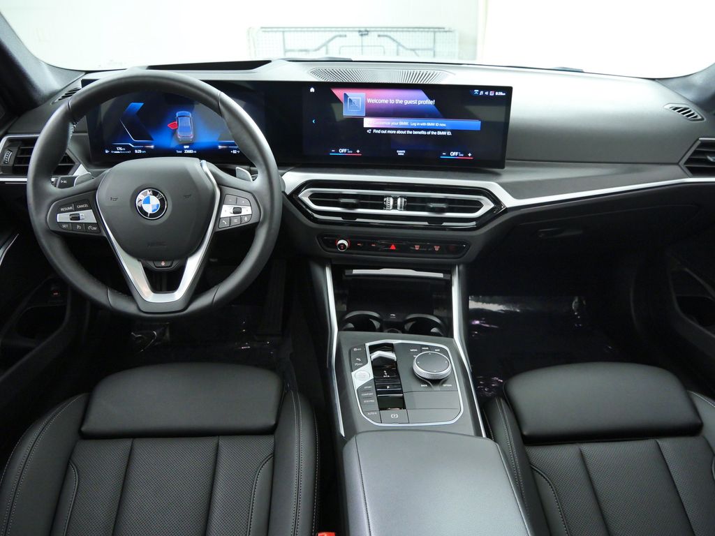 Thumbnail: 2024 BMW 3 Series - 2