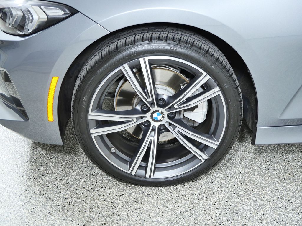 Thumbnail: 2024 BMW 3 Series - 8