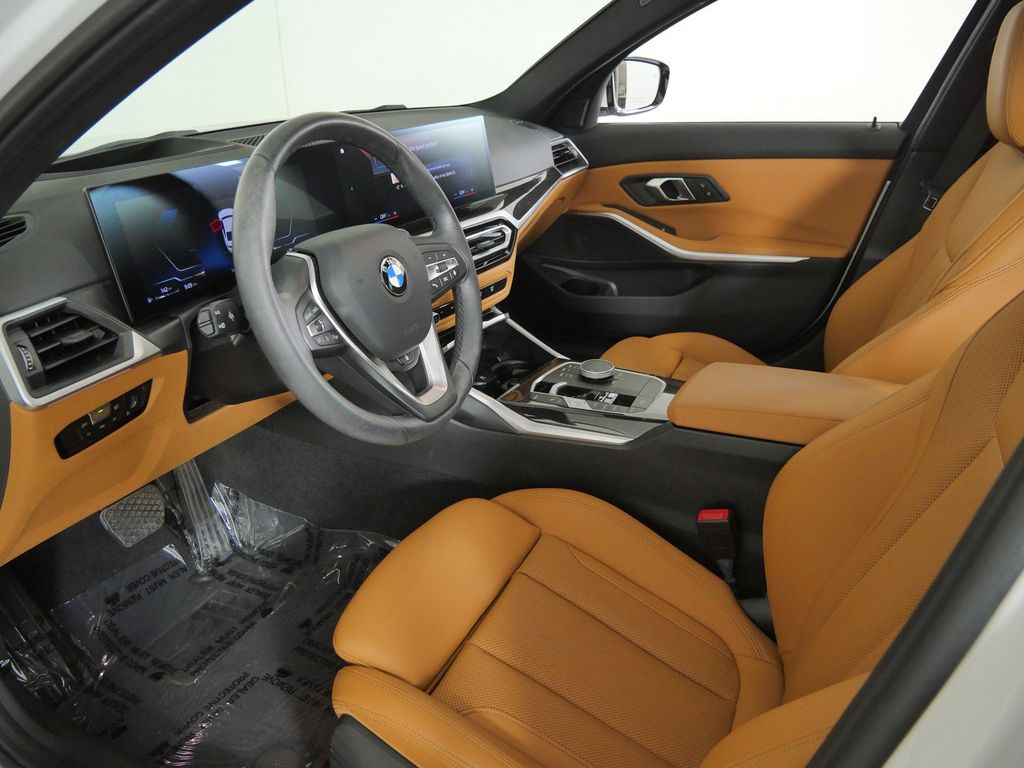 Thumbnail: 2024 BMW 3 Series - 38