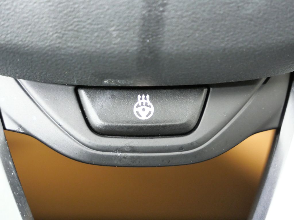 Thumbnail: 2023 BMW 3 Series - 42