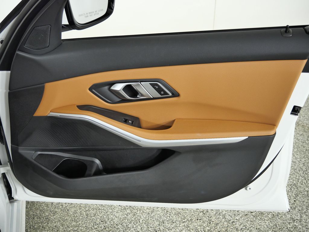 Thumbnail: 2023 BMW 3 Series - 27