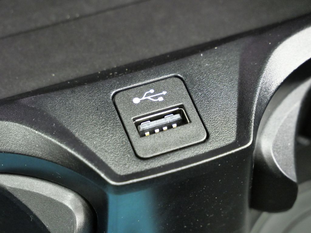 Thumbnail: 2023 BMW 3 Series - 47