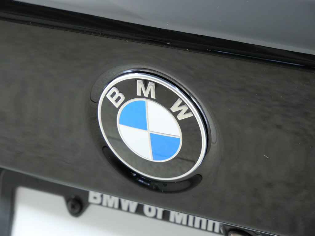 Thumbnail: 2024 BMW 3 Series - 7