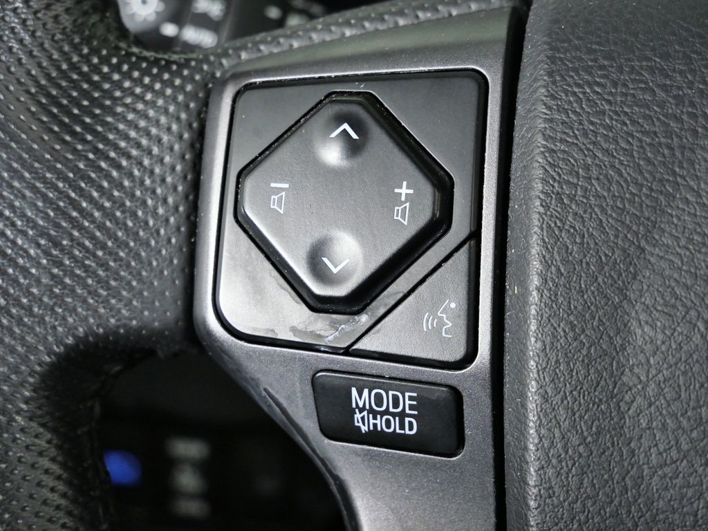 Thumbnail: 2022 Toyota Tacoma - 41