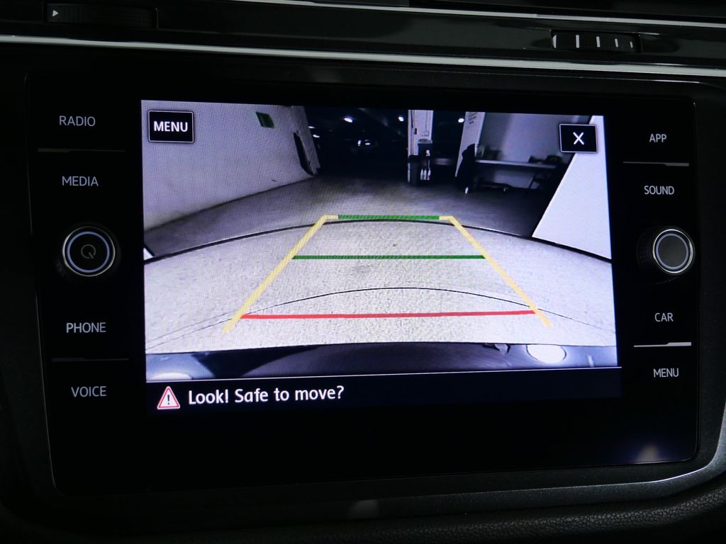 Thumbnail: 2019 Volkswagen Tiguan - 51