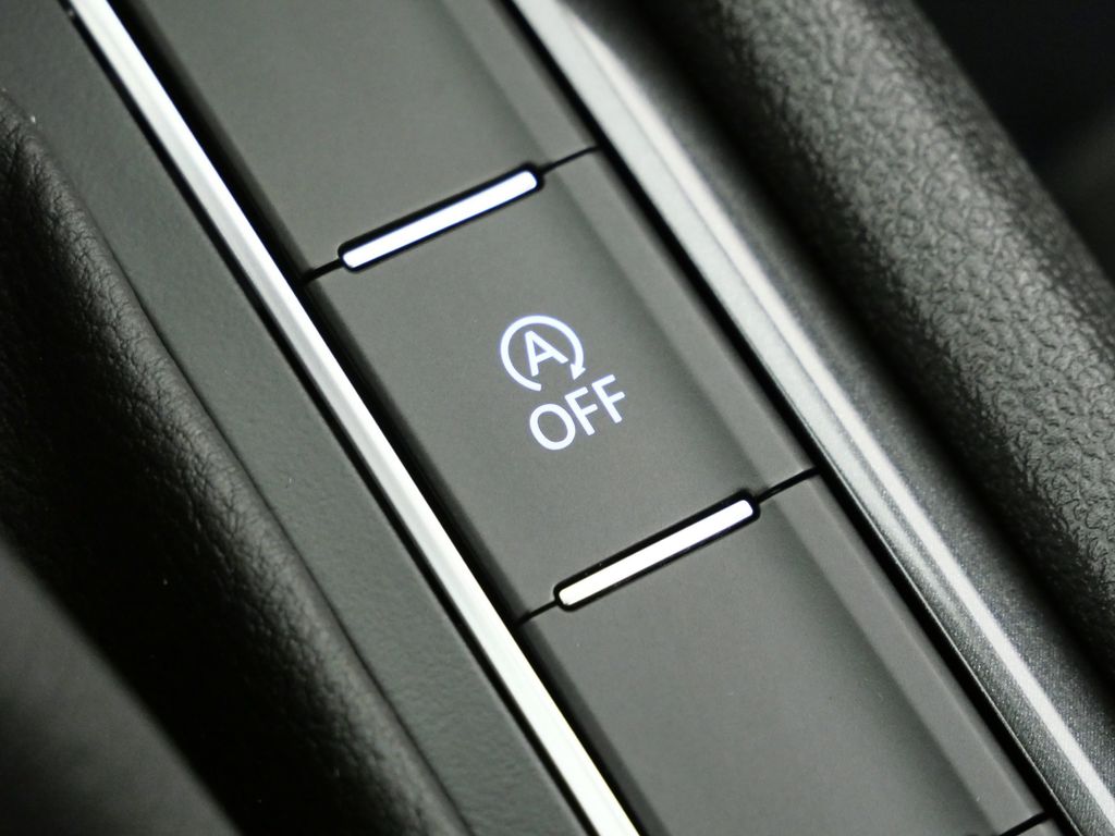 Thumbnail: 2019 Volkswagen Tiguan - 48