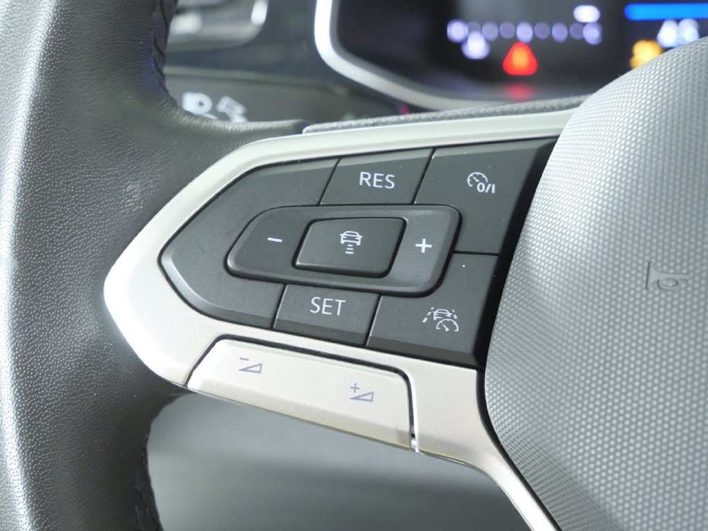 Thumbnail: 2025 Volkswagen Jetta - 43