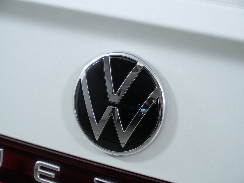 Thumbnail: 2025 Volkswagen Jetta - 22