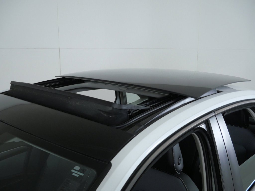 Thumbnail: 2025 Volkswagen Jetta - 26