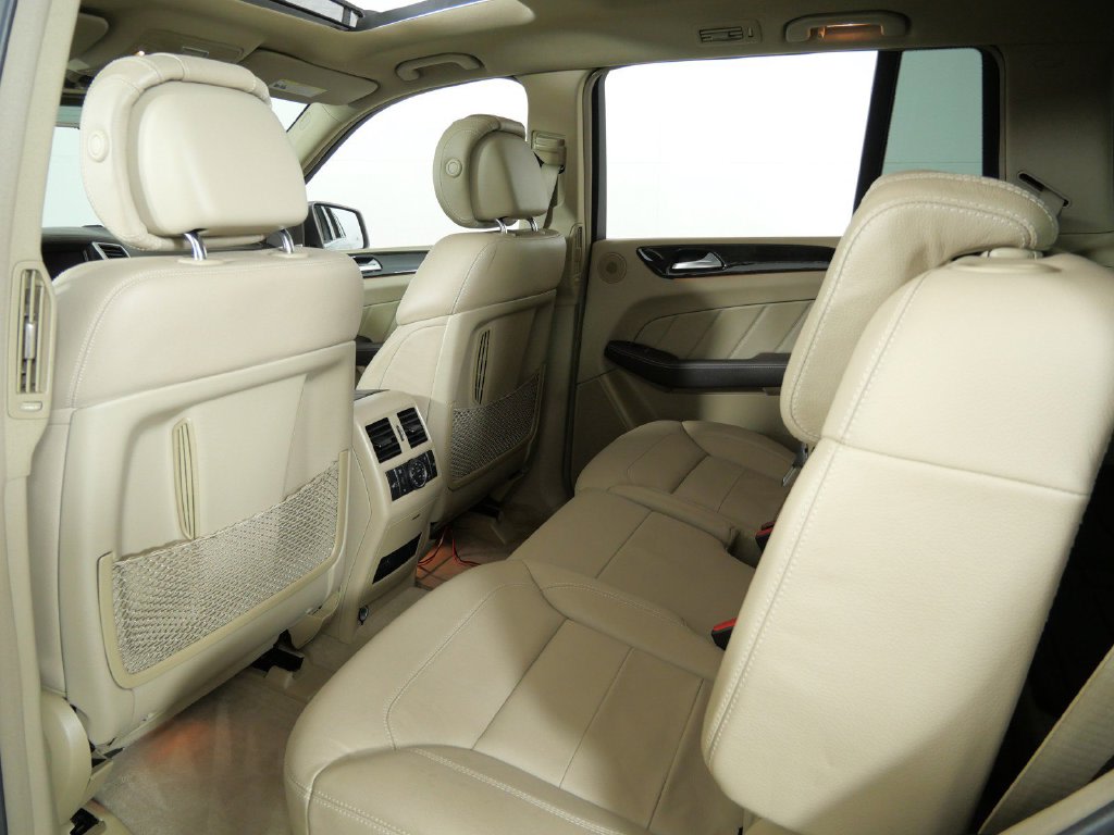 Thumbnail: 2015 Mercedes-Benz GL-Class - 33