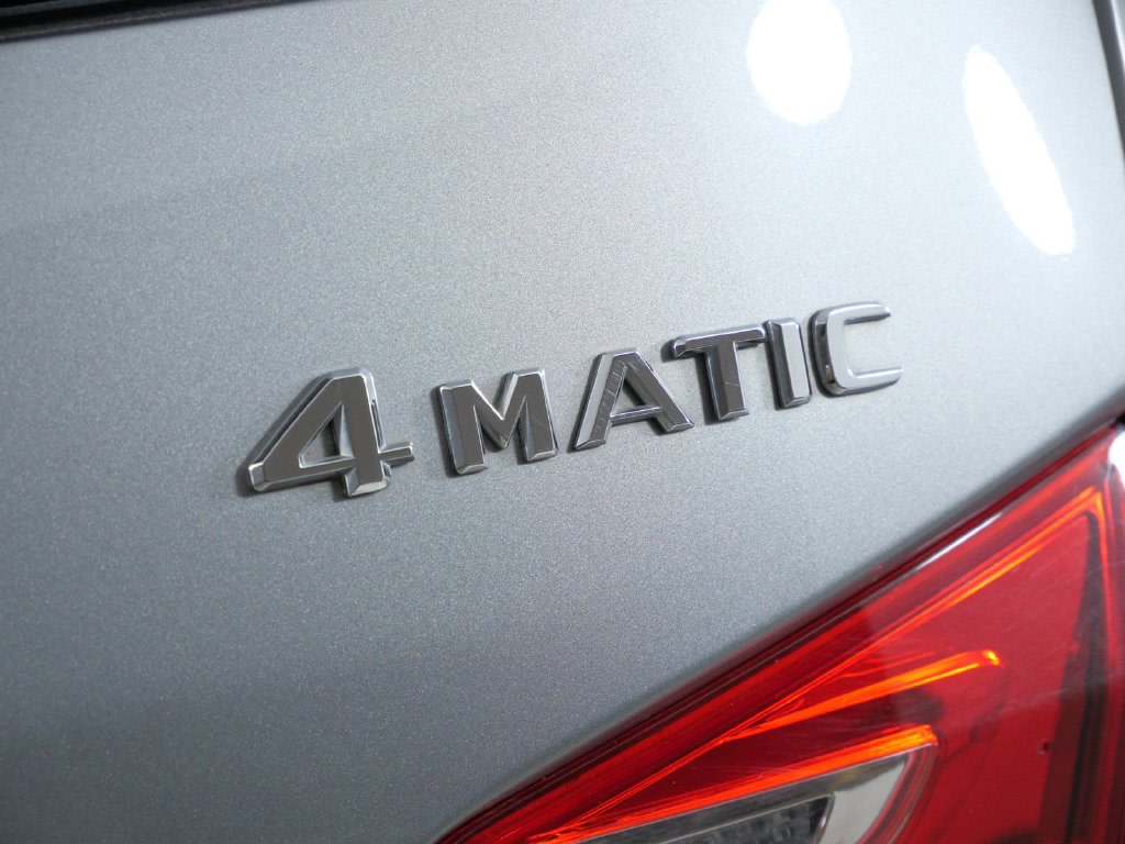 Thumbnail: 2015 Mercedes-Benz GL-Class - 23