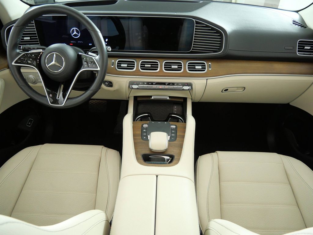Thumbnail: 2024 Mercedes-Benz GLE - 2