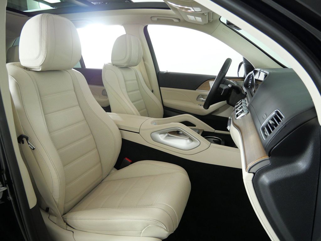 Thumbnail: 2024 Mercedes-Benz GLE - 11