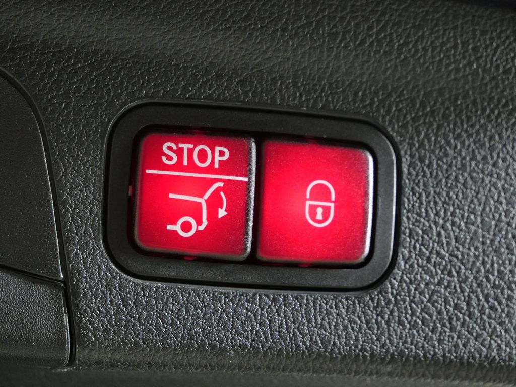 Thumbnail: 2021 Mercedes-Benz GLE - 14