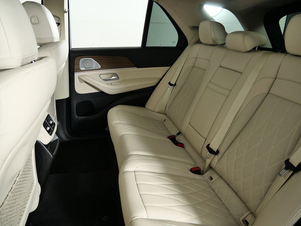 Thumbnail: 2021 Mercedes-Benz GLE - 35