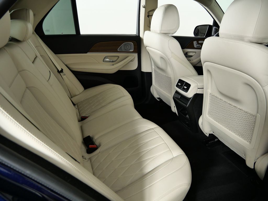 Thumbnail: 2021 Mercedes-Benz GLE - 13