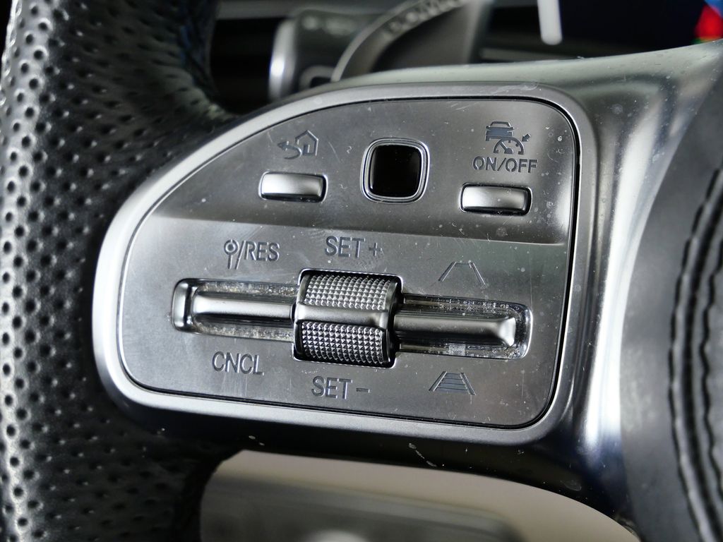 Thumbnail: 2021 Mercedes-Benz GLE - 42