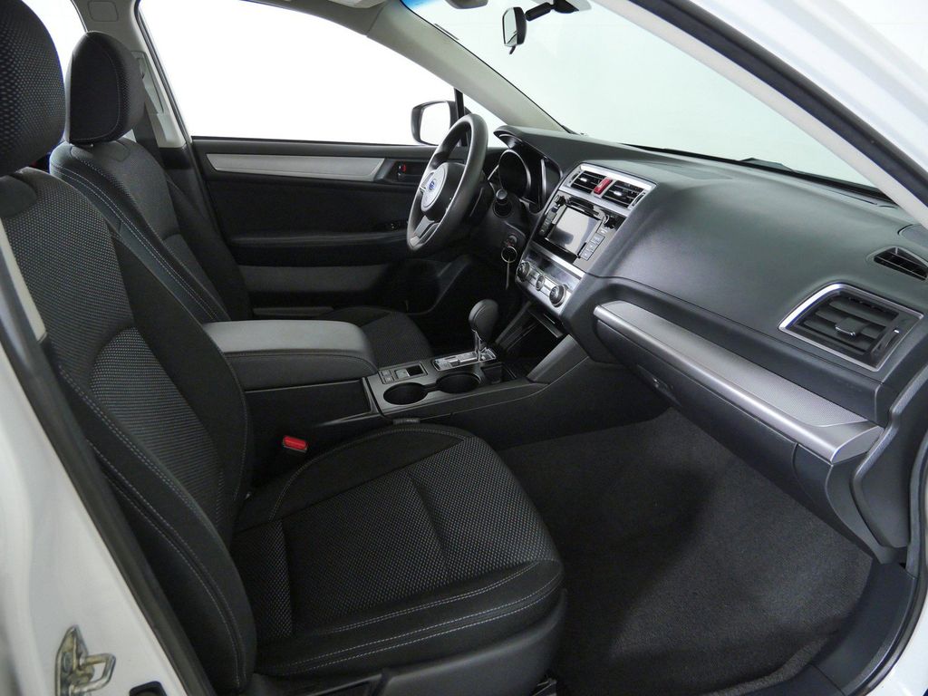 Thumbnail: 2019 Subaru Outback - 9