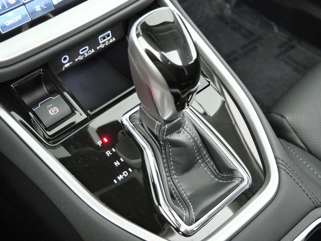 Thumbnail: 2025 Subaru Outback - 12