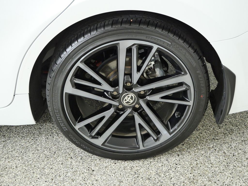 Thumbnail: 2025 Toyota Camry - 8