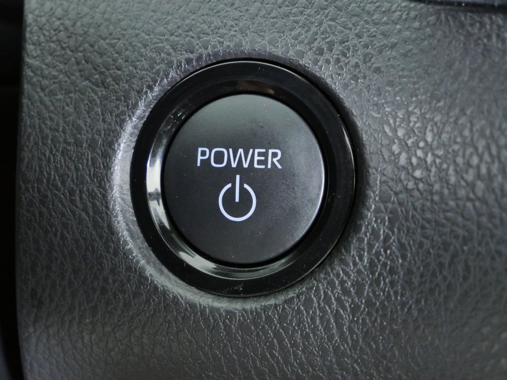 Thumbnail: 2025 Toyota Camry - 43
