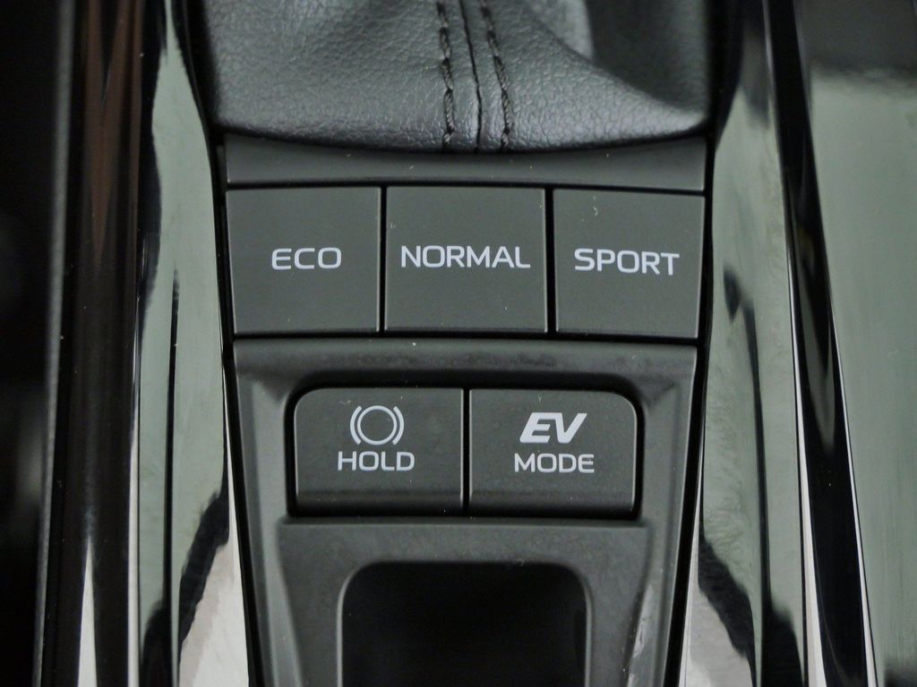 Thumbnail: 2025 Toyota Camry - 41