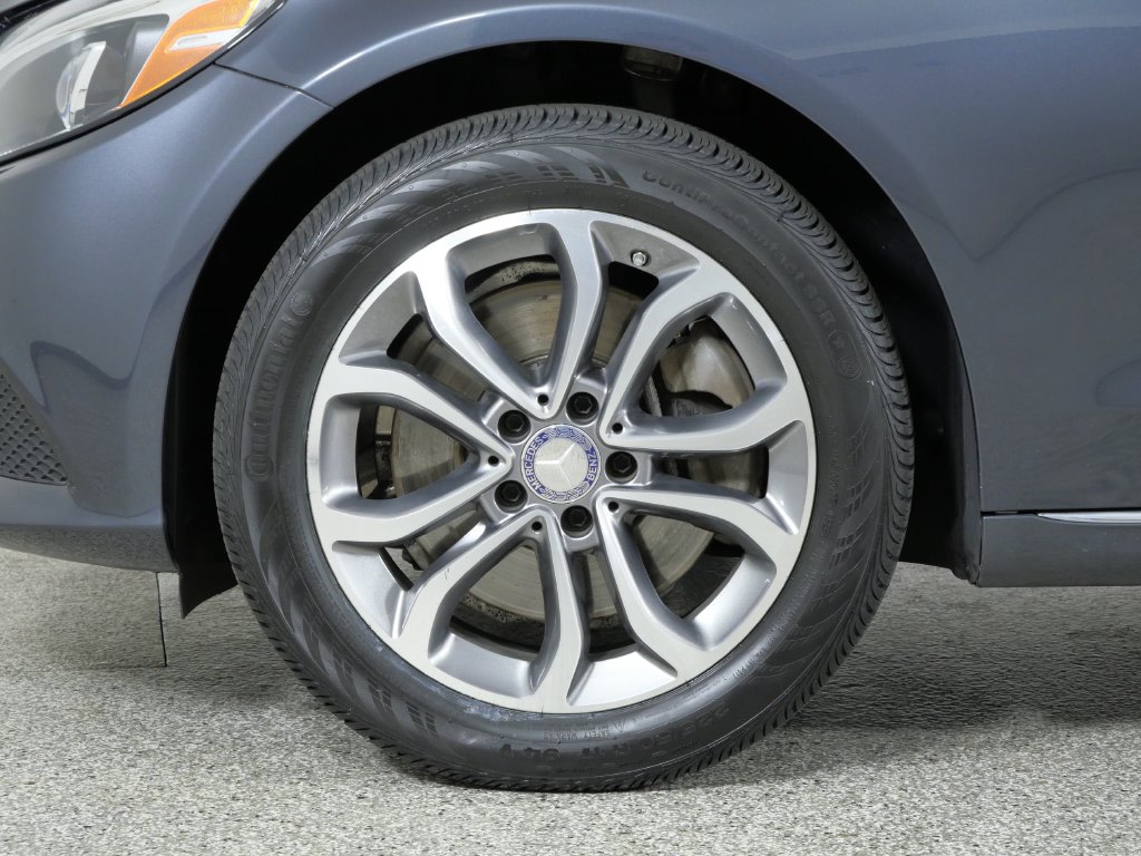 Thumbnail: 2016 Mercedes-Benz C-Class - 7