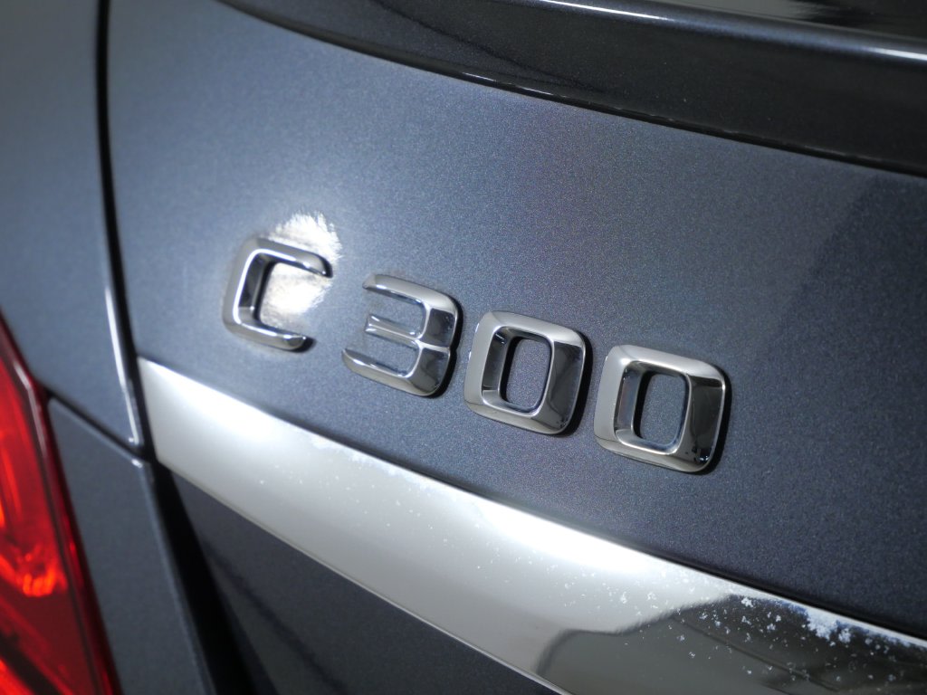 Thumbnail: 2016 Mercedes-Benz C-Class - 26